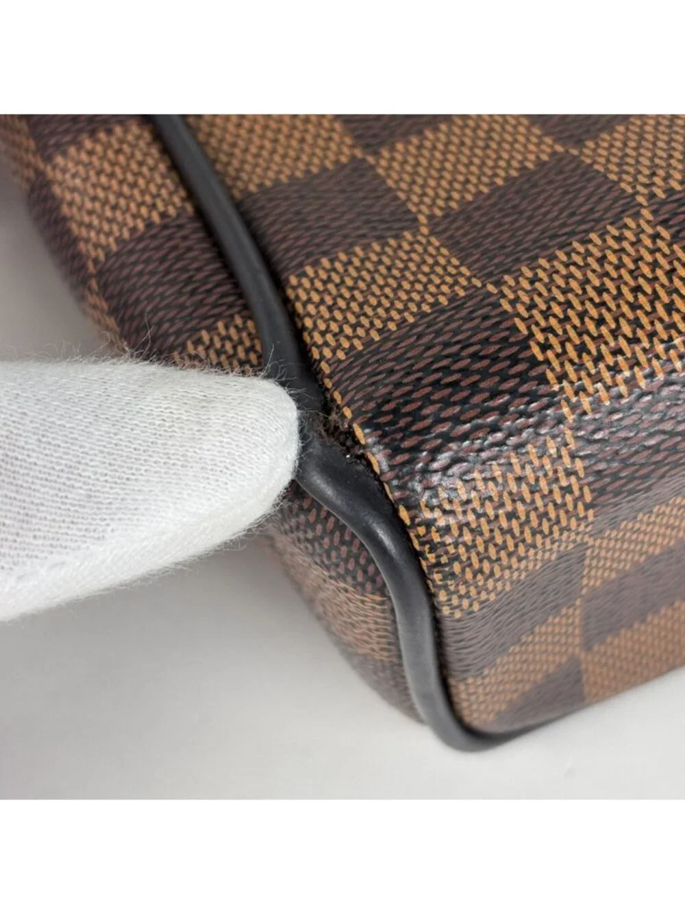 Louis Vuitton Damier District PM NM Shoulder Bag Brown